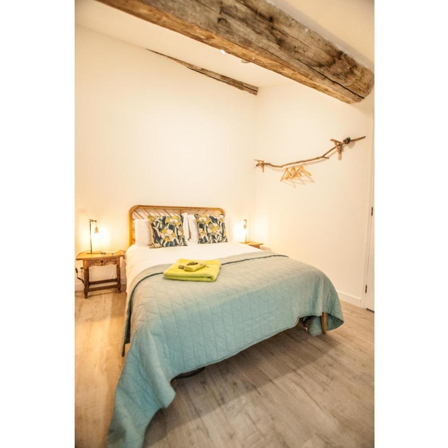 La Calade Bed and Breakfast Montouliers Buitenkant foto