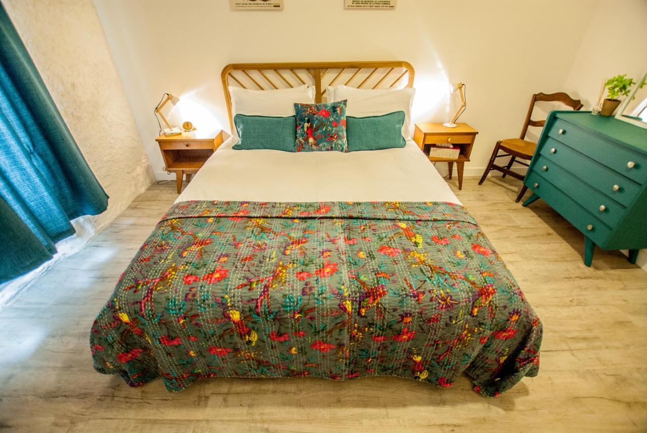 La Calade Bed and Breakfast Montouliers Buitenkant foto
