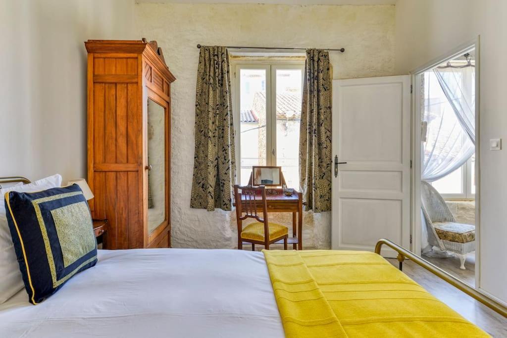 La Calade Bed and Breakfast Montouliers Buitenkant foto